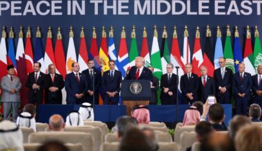 Vier lichamen van gijzelaars overgedragen • Document onderstekend op top in Egypte