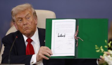 Vier lichamen van gijzelaars naar Israël gebracht • Document ondertekend op top in Egypte