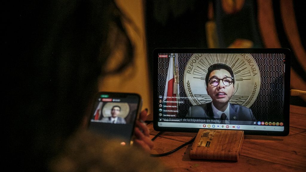 Gevluchte president van Madagaskar wil van geen wijken weten