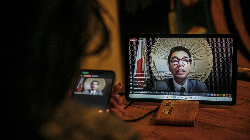 Leger neemt macht over in Madagaskar na stemming over afzetten president