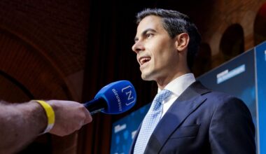 Jetten (D66) haalt uit naar Yesilgöz: 'Onbegrijpelijk hoe ze VVD isoleert' - NOS