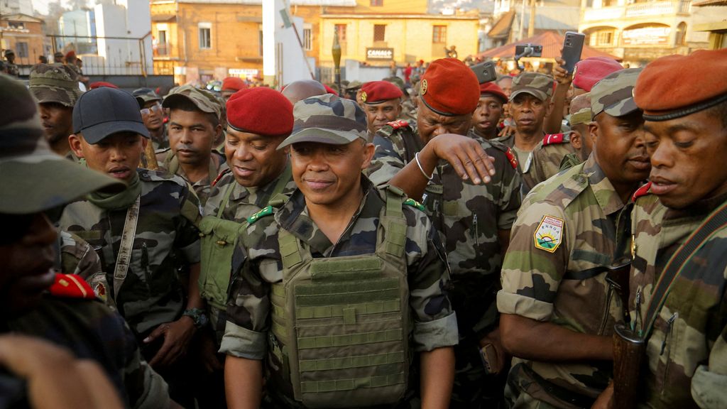 Militaire leider in Madagaskar beëdigd als nieuwe president