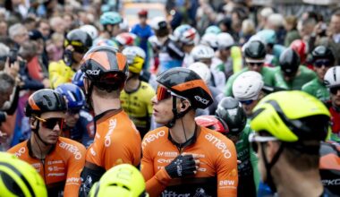 Derde etappe Tour of Holland geschrapt, renners stoppen vanwege auto's op parcours