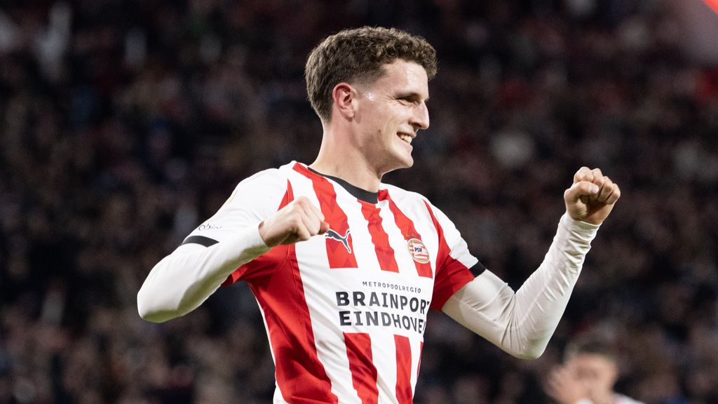PSV wint nipt van Go Ahead Eagles • Gloukh in Ajax-basis, Parrott terug bij AZ