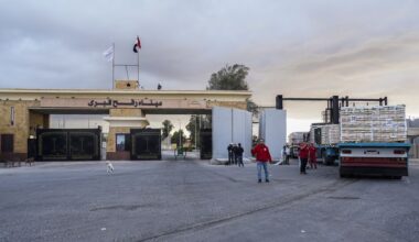 Opnieuw twee lichamen overgedragen door Hamas • Onenigheid over openen grensovergang Rafah