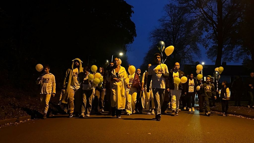 Honderden mensen bij stille tocht Terneuzen voor dode moeder (29) en kind (5)