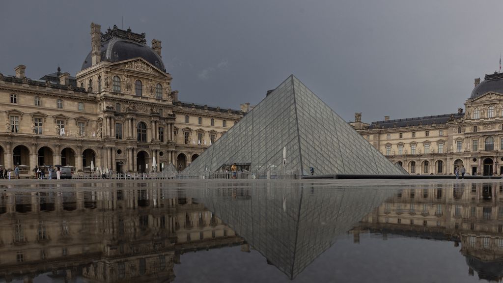 Het Louvre in Parijs overvallen, museum blijft vandaag dicht