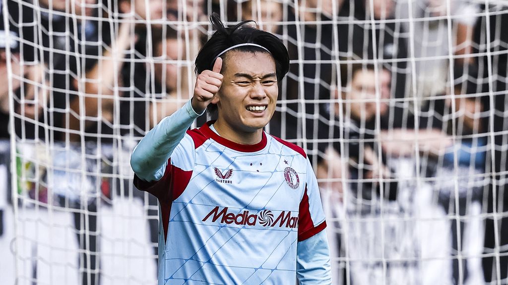 Feyenoord walst over onthutsend zwak Heracles heen (0-7), hattrick Ueda voor rust