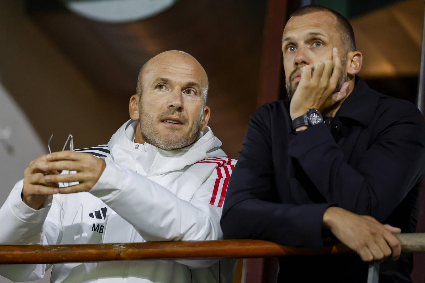 'Baangaranties Heitinga en Kroes bij Ajax ingetrokken na verlies tegen AZ'