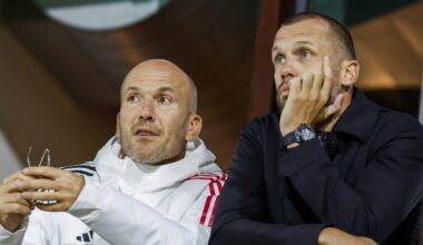 Theo Janssen pakt Ajax en Alex Kroes hard aan: ‘Dat is een zwakke smoes’