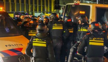 Zo'n 180 Napoli-supporters opgepakt in Eindhoven