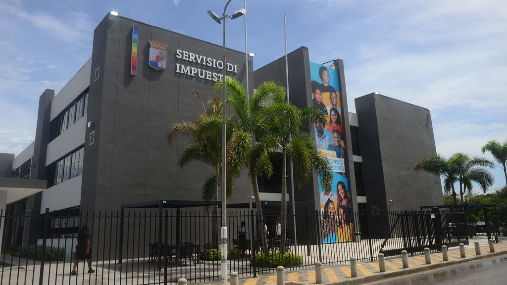 Belastingchaos op Curaçao, voordeeltjes buiten de boeken gehouden