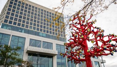 Dertien mannen voor de rechter om betaalde seks met minderjarig meisje