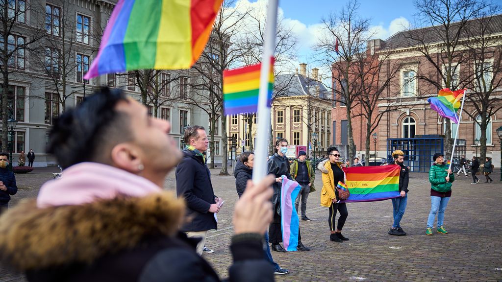 COC pleit voor betere maatregelen voor lhbti'ers in asielcentra