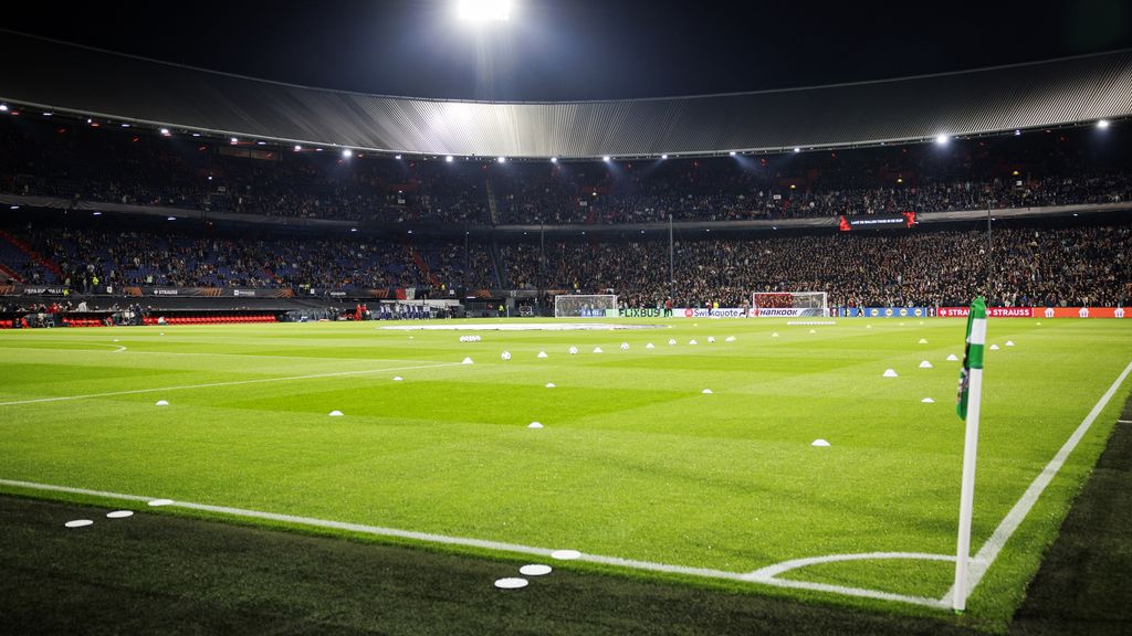 Europese duels Feyenoord en AZ vervroegd vanwege verwachte storm
