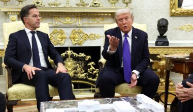 Trump gaat over tot sancties tegen Rusland, ontmoeting met Poetin afgelast