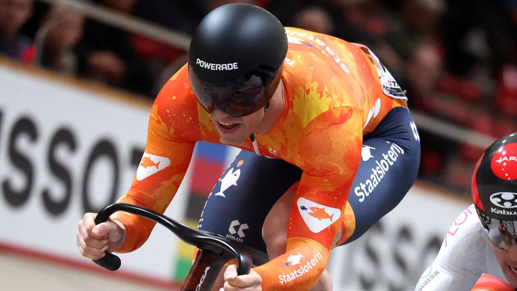 Lavreysen pakt ook wereldtitel keirin na machtige sprint, Hoogland mee op podium