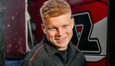 'Vleugje Frenkie de Jong', maar Smit wil eerst zorgen dat hij bij AZ de beste is