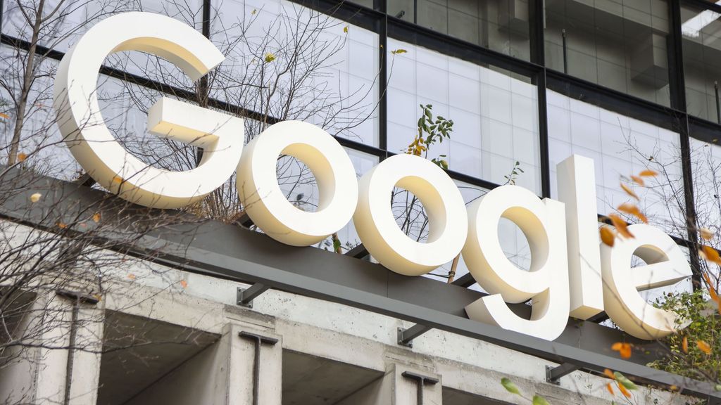 Google zet gekleurde AI-antwoorden midden in campagnetijd aan, uit, en weer aan