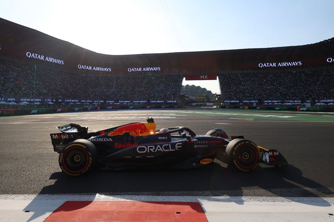 Verstappen niet blij met long runs, Red Bull reageert op suggestie McLaren