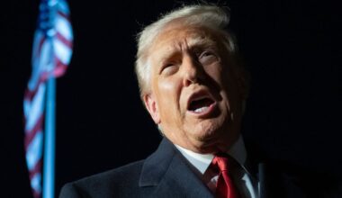 Trump kondigt nieuwe importheffingen aan voor Canada als straf voor tv-spotje