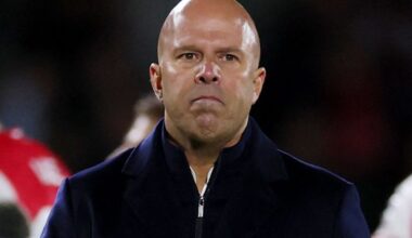 Slot en Liverpool zakken verder weg na vierde competitienederlaag op rij