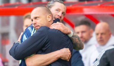Is Weghorsts knuffel voor Heitinga bewijs dat het goed zit bij Ajax? 'Zegt wel iets'
