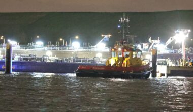 Twee vermisten bij aanvaring in Westelijk Havengebied Amsterdam