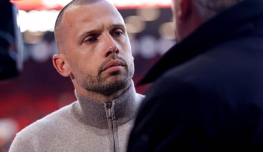 'Ik sta hier omdat het contractueel moet'