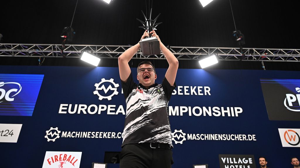 Van Veen zet reuzenstap met winst EK darts: 'Dit is mijn doorbraak'