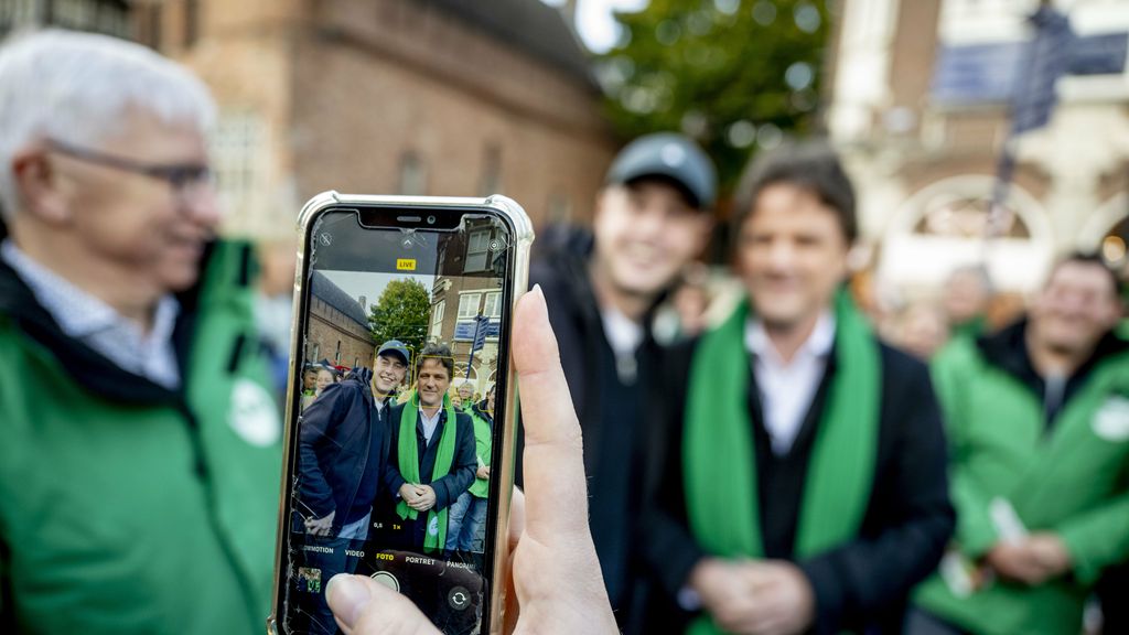 Dit deed het algoritme voor politici in de laatste twee weken