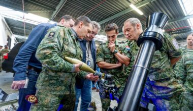 Over afschrikking en verdediging gesproken | 03