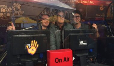 Omroep Flevoland - Nieuws - Glazen Huis in Emmeloord is terug van weggeweest: 48 uur non-stop radio voor het goede doel