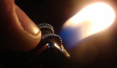 Klaartje (26) zou haar vriend in brand hebben gestoken: 'Ik hield van die jongen'