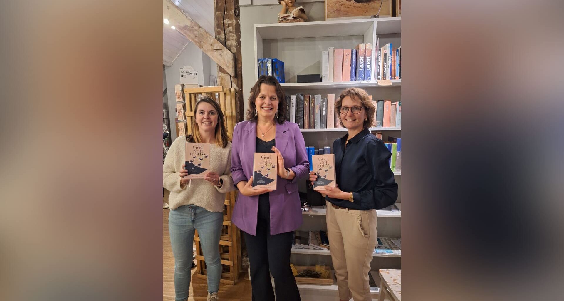 Dagboekpresentatie ‘God van trouw’ in boekwinkel Evita