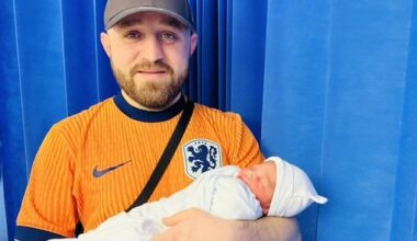 Australische vader noemt zijn drie zoons Cruyff, Kluivert en Van Basten