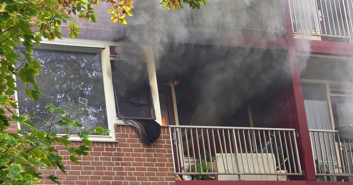 Meerdere bewoners naar ziekenhuis door brand woonzorgcentrum - Omroep West