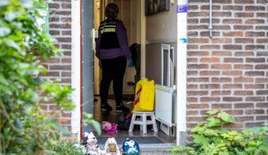 Biologische moeder Vlaardings pleegmeisje appte naar hulpverleners: 'Waarom zit mijn kind onder de littekens?'