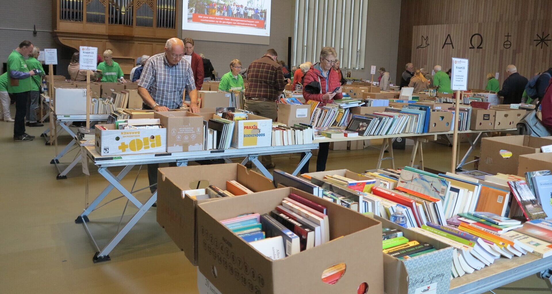 Boekenmarkt Scheppingskerk levert 11.166 euro op