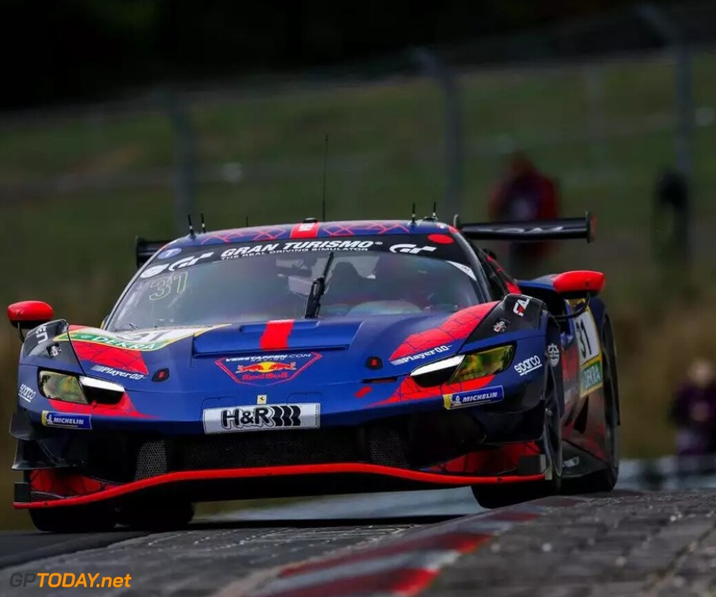 GT3-teambaas kon ogen niet geloven na Nürburgring-succes Verstappen