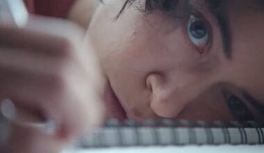 Gruwelijke trailer 'Keeper': na 'Longlegs' en 'The Monkey' de derde film van Oz Perkins in dik één jaar