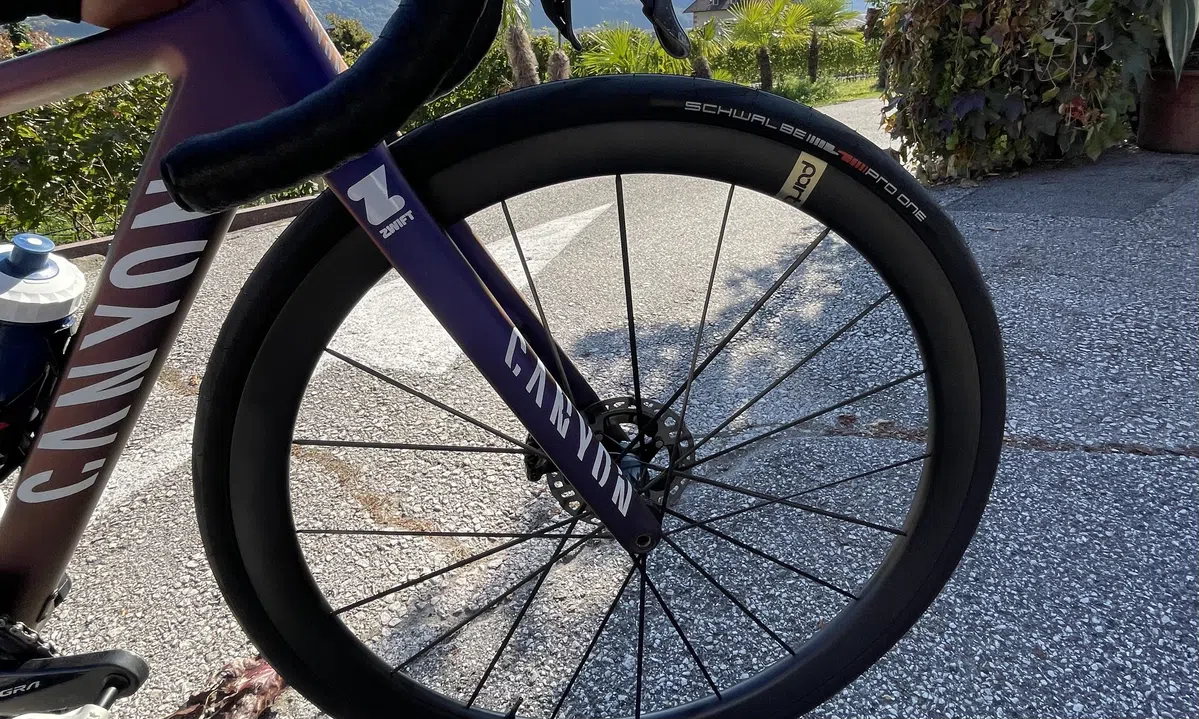 Partington R-Series MKII de € 7.500 wielen met ‘floating hub’