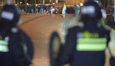 Mannen verdacht van openlijke geweldpleging bij rellen in Houten - RTV Utrecht