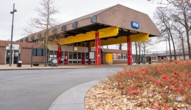 Dieven slaan regelmatig toe in bewaakte fietsenstalling van NS: 'Mijn dochter belde mij huilend'