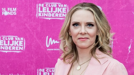 Jelka van Houten had schuldgevoel naar dochter door scheiding: 'Probeerde gat te vullen'