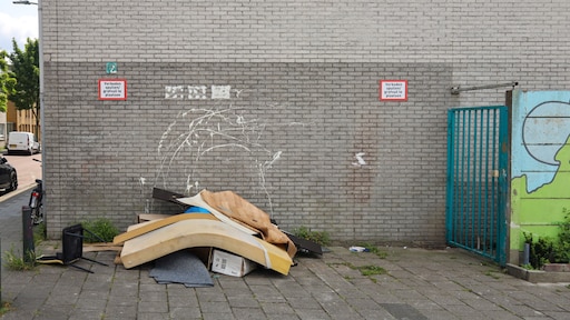 meer mensen vragen om hulp, vooral alleenstaanden