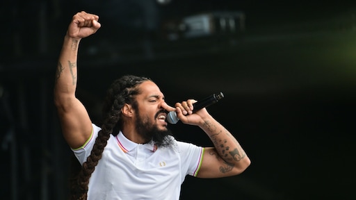 Bobby Vylan reageert op Glastonbury-incident: 'Helemaal geen spijt'