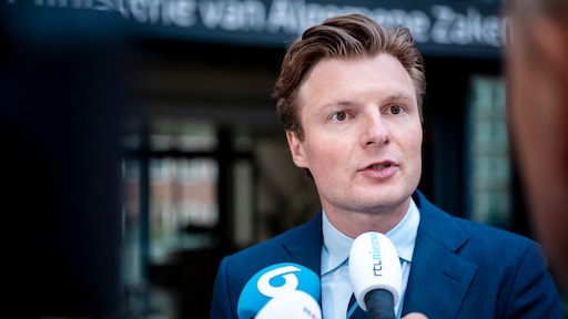 Defensie daagt bedrijven uit: wie bedenkt de beste droneverdediging? - RTL.nl