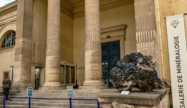 Chinese vrouw aangeklaagd voor gouddiefstal Parijs tijdens cyberaanval