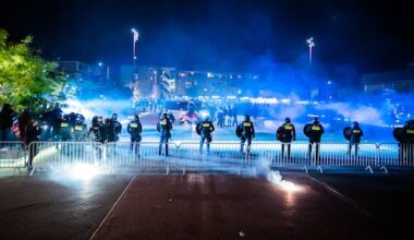 Celstraffen voor relschoppers bij azc-protest Doetinchem